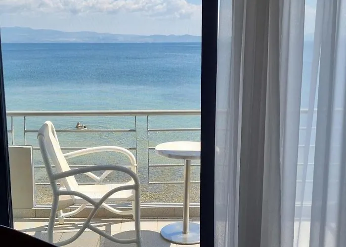 Semesterbostad Coastal Maisonette