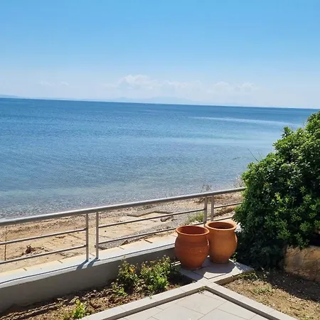 Coastal Maisonette Неа-Потидеа