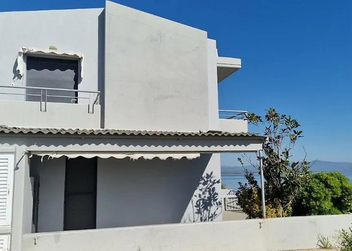Coastal Maisonette Casa de Férias *
